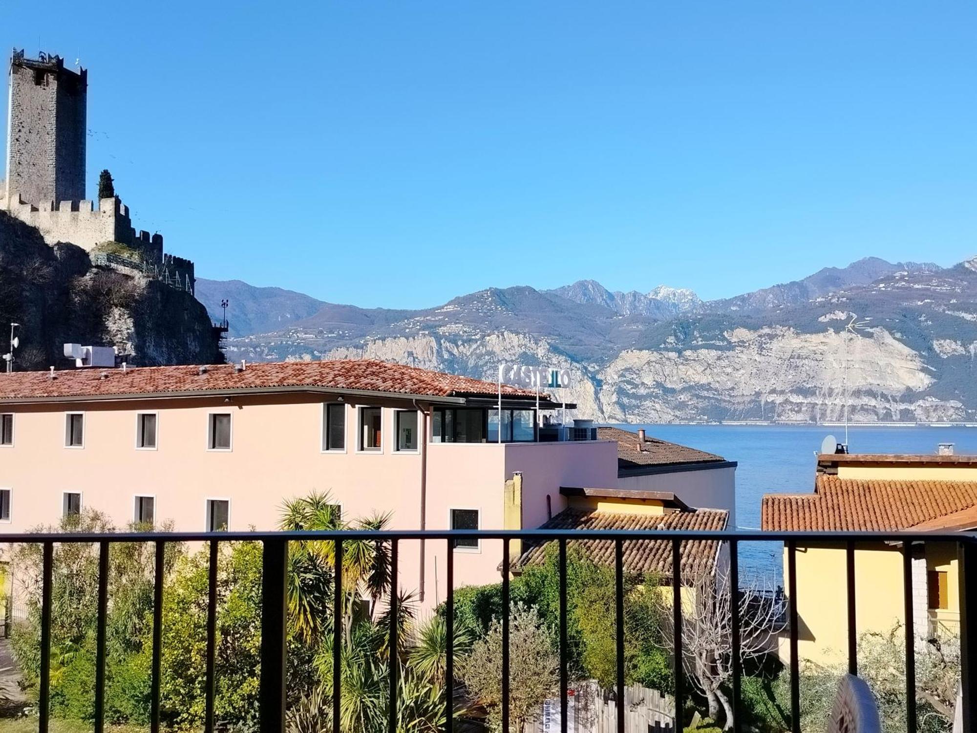 Hotel Luna Rossa (Adults Only) Malcesine Exterior photo