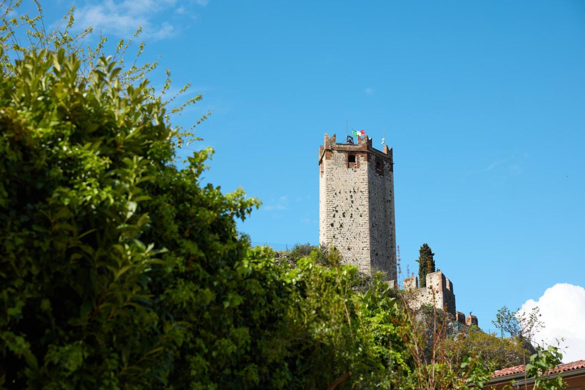 Hotel Luna Rossa (Adults Only) Malcesine Exterior photo